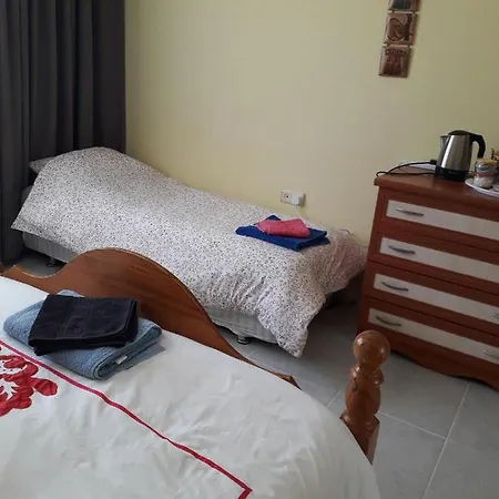 게스트하우스 Large Airy Room With Extra Guest Bed Altinkum Didim Turkey Super Location