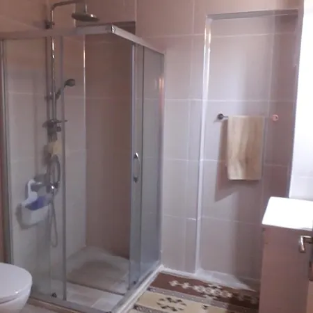 Family Bedroom sleeps 3 Altinkum Didim Turkey * Didim